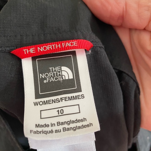 North Face Black Nylon Hiking Shorts - Picture 3 of 12